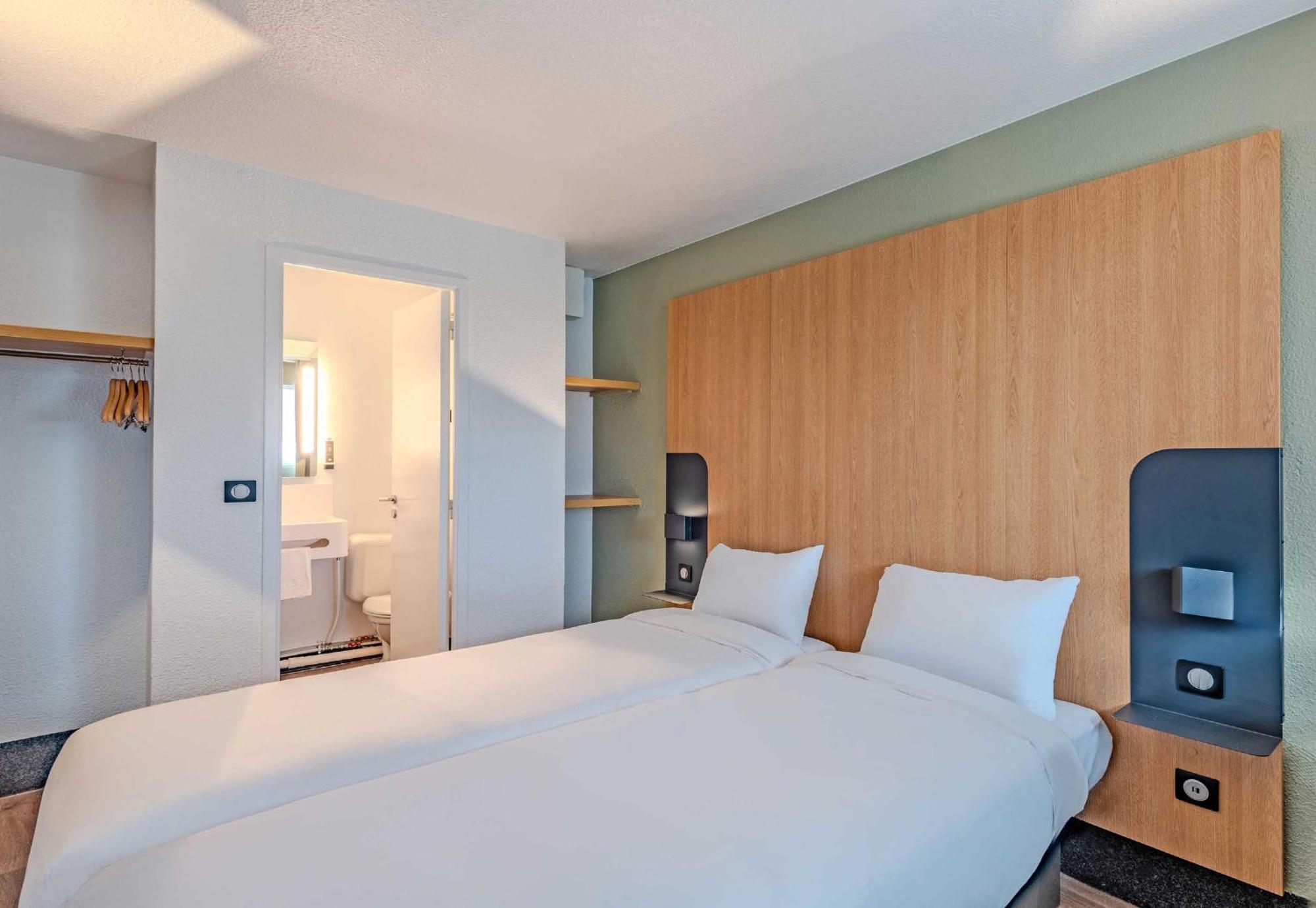 B&B Hotel Brest Kergaradec Aeroport 高伊斯瑙 外观 照片