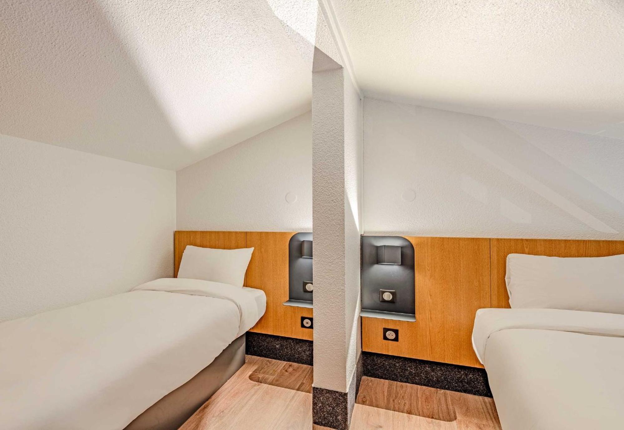 B&B Hotel Brest Kergaradec Aeroport 高伊斯瑙 外观 照片